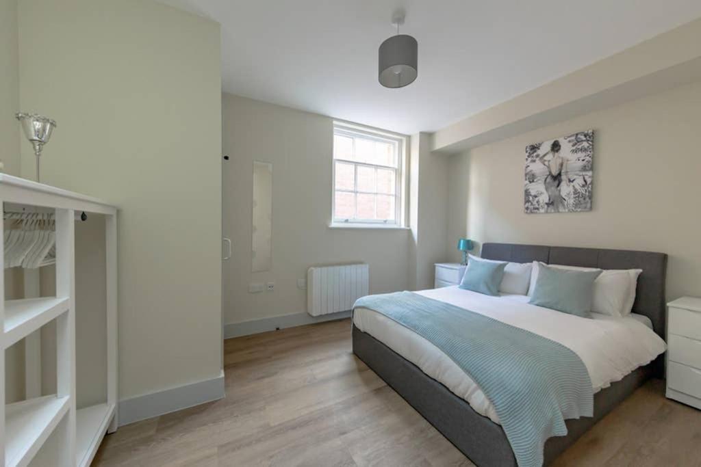 Hereford City Centre - Apartment 4, Isabella House - Modern Apartment In The Heart Of The City - Sleeps 4 Guests - Hosted By Rentmyhouse Exteriér fotografie